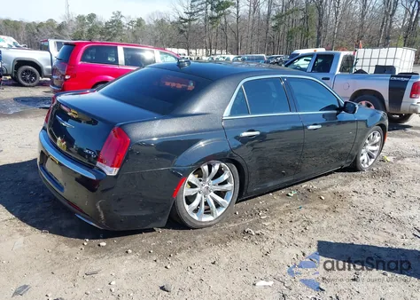 2015 Chrysler 300C Platinum z USA, uszkodzony, nr VIN 2C3CCAPG2FH853845